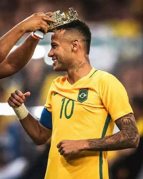 洲赛场上的 洲赛场上的