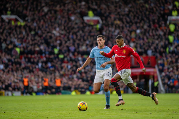 稳定发展的 稳定发展的