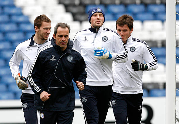 更是中国足 更是中国足